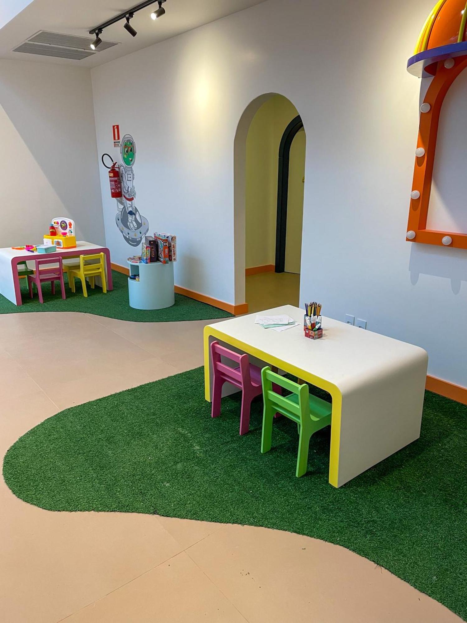 Mundo Criamigos Hotel Грамаду Екстериор снимка