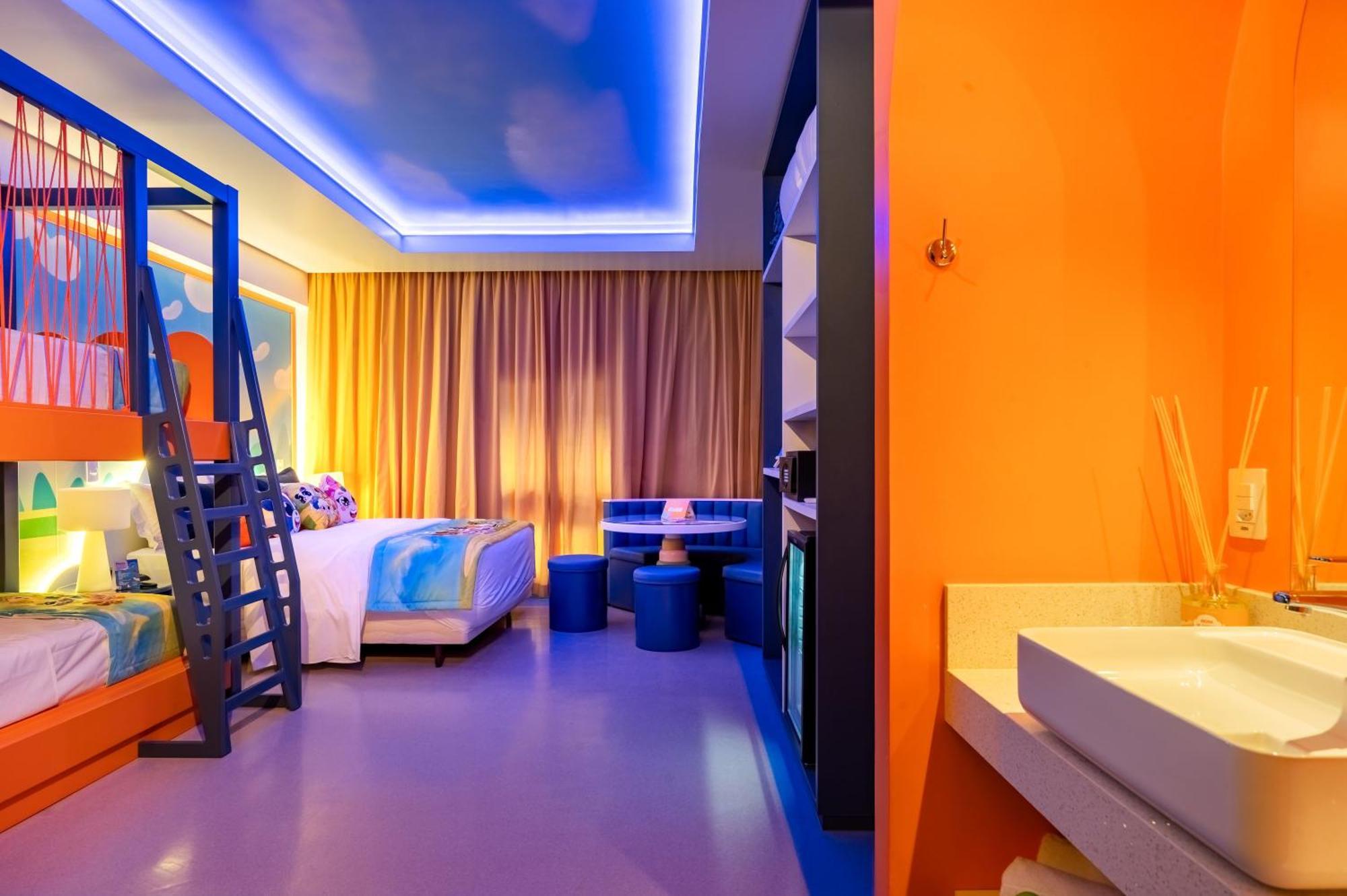 Mundo Criamigos Hotel Грамаду Екстериор снимка